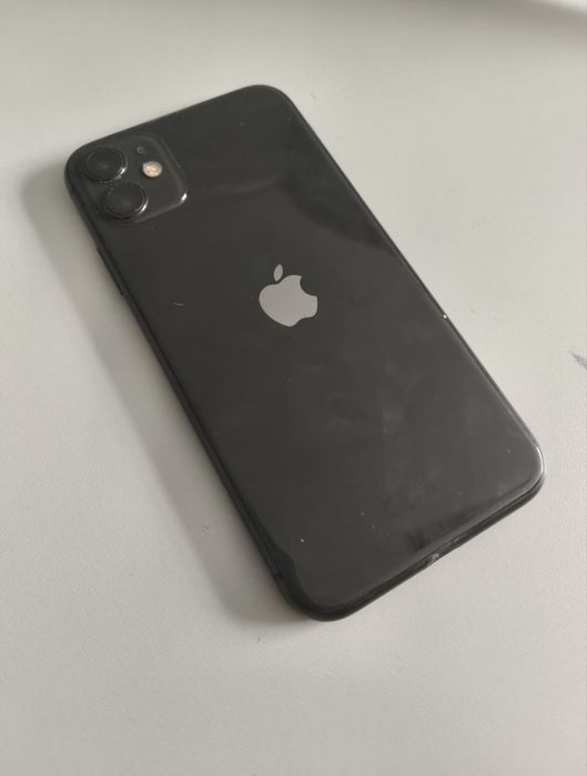 Iphone 11 128\84