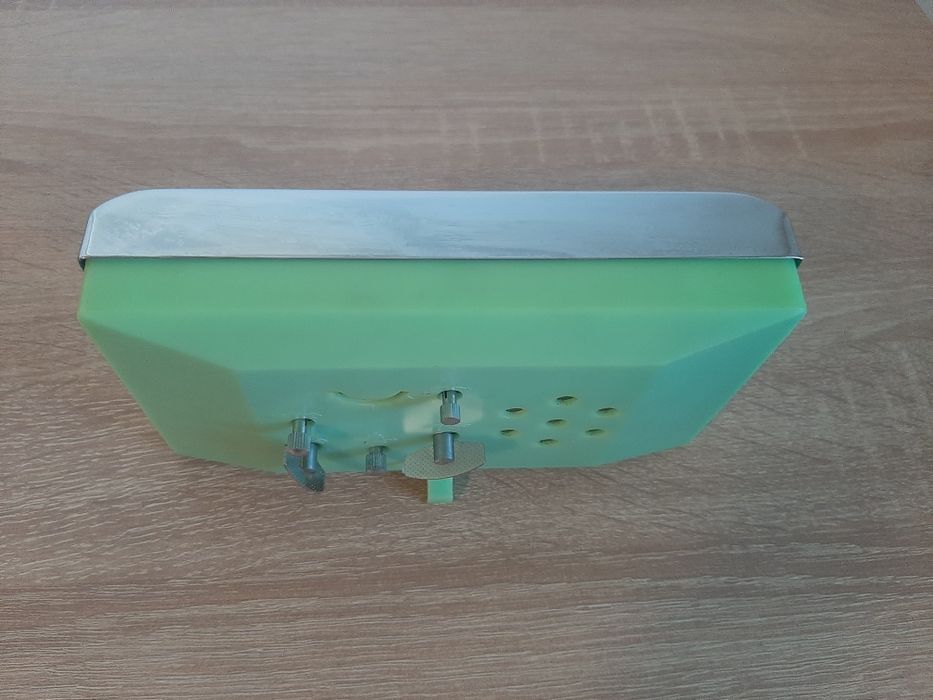 Ceas de masă vintage HERO – Mecanic, Funcțional, Model Retro de Colecție