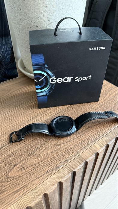 Часы Samsung Gear