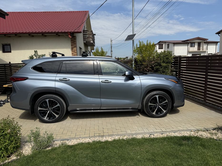 Vand Toyota Highlander Luxury 2022