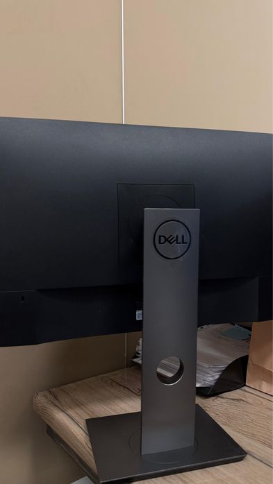 Мониторы Dell 24 дюйма