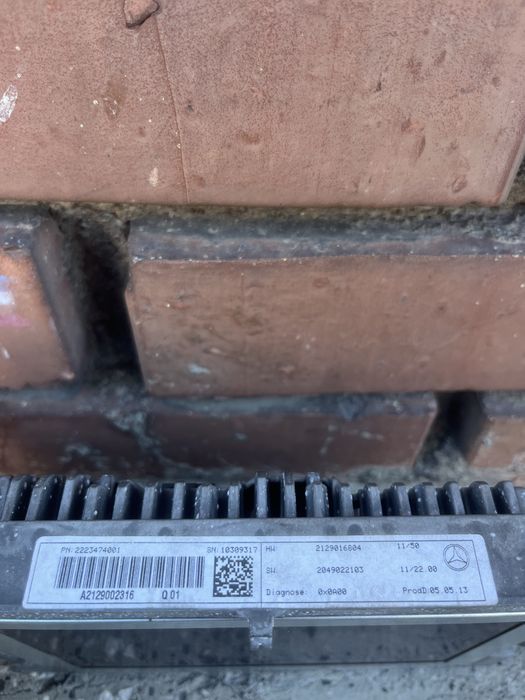 Навигация/Дисплей за Mercedes W212 W204