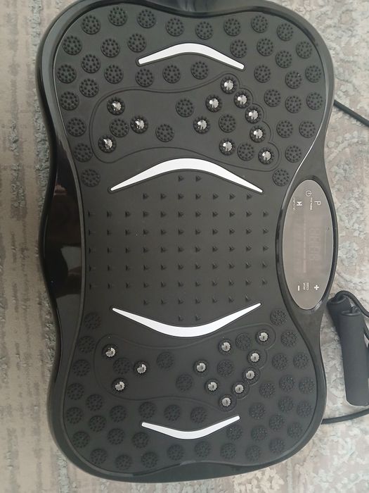 Продам виброплатформу новая