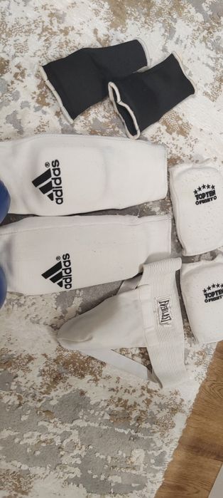 Продам набор амуниций для бокса