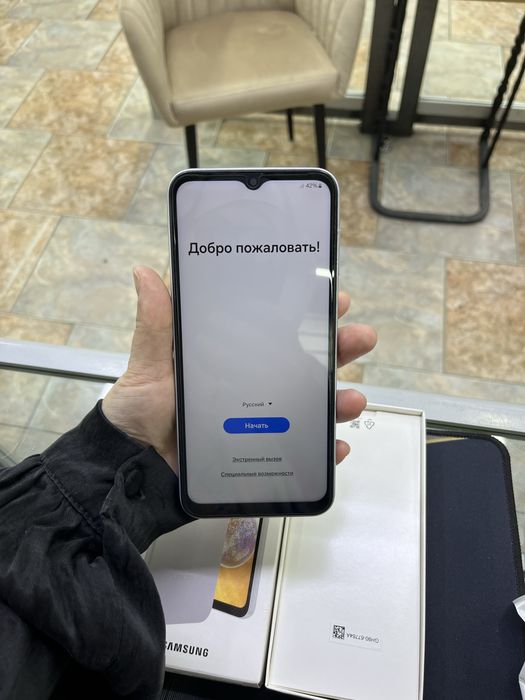 Самсунг А14 ///в идеальном состоянии