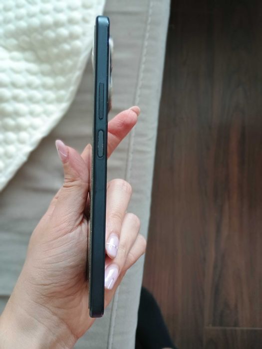 Huawei Nova 10 Se + зарядно