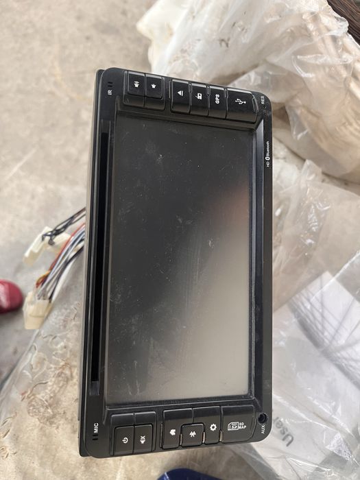 Магнитола бу.