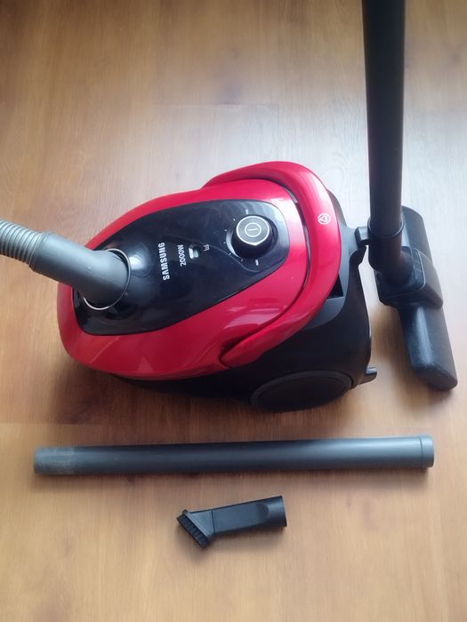 Продам пылесос..