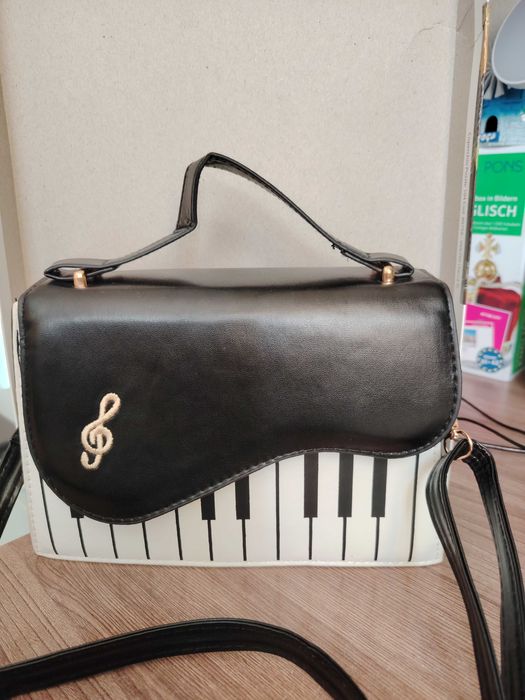 Сумка женская "пианино"