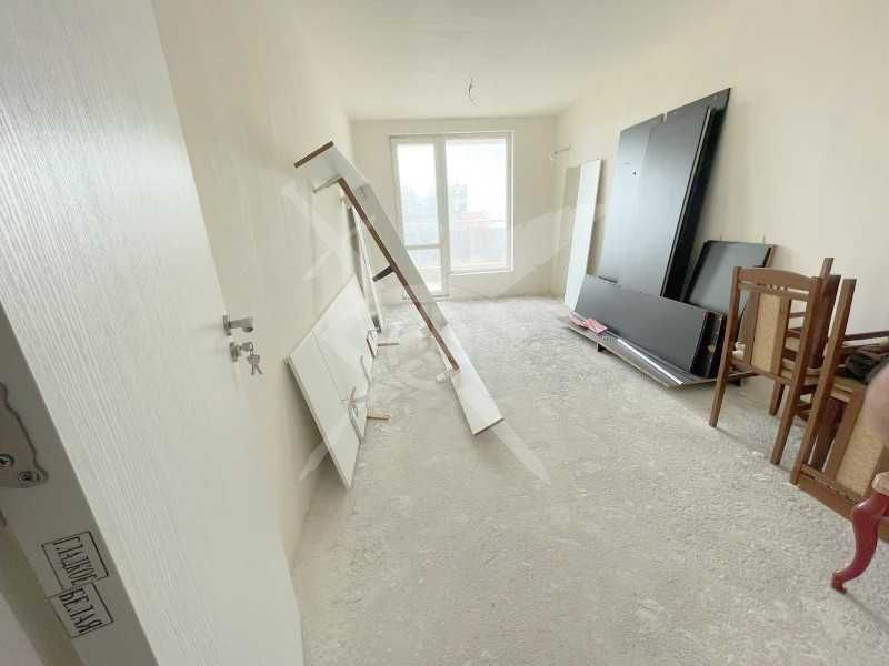 Продава се Тристаен апартамент в Поморие - 107 кв.м за 1458 €/кв.м - Снимка #5