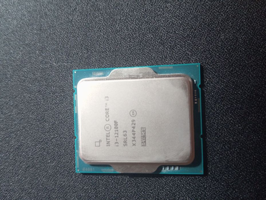 Продам процессор i3 12100f