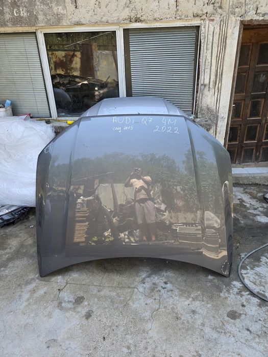 Audi Q7 4M 2022 преден капак след 2015