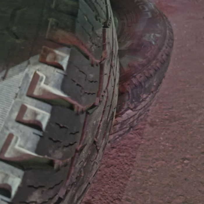 Продам резину 265×70 R16