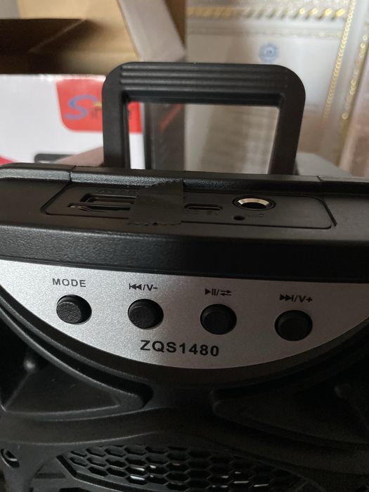 Колонка мульти медиа с микрофоном