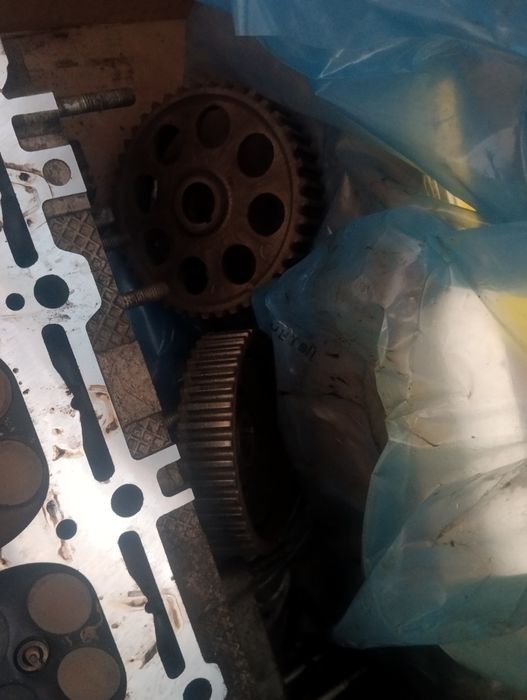 Продам ГБЦ ваз 2110 16клп