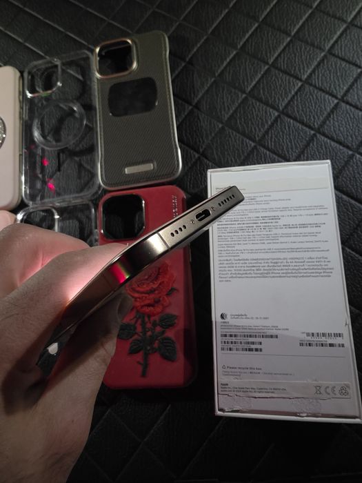 Iphone 16 Pro Max, 256 gb, Desert Titanium