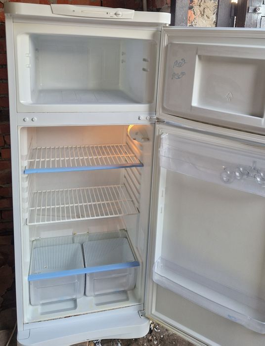 Продаётся холодильник