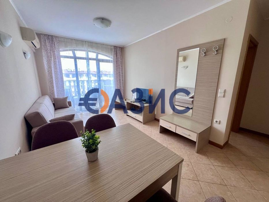 Продава се Двустаен апартамент в к.к. Слънчев бряг - 49 кв.м за 1040 €/кв.м - Снимка #3