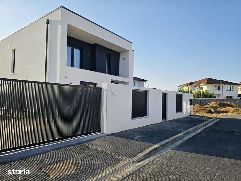 Casǎ de vânzare  P+E Sânmartin Beverly- Hills