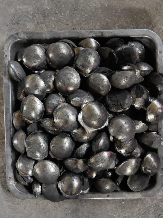 Древесный уголь, брикетированный уголь