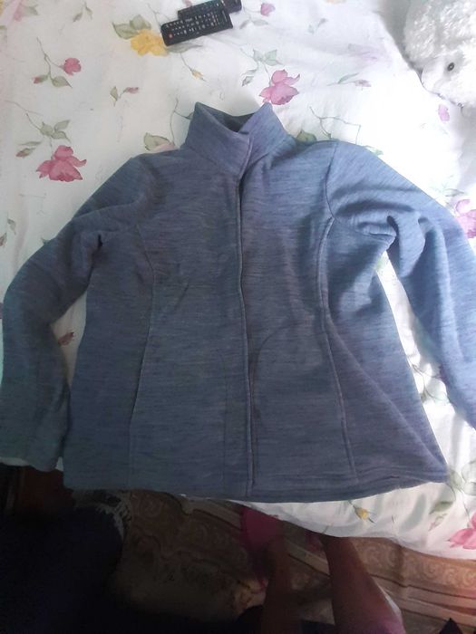 Bluza fleece mărime L