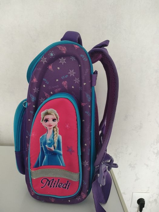 Продам рюкзак школьный