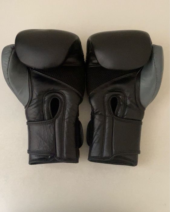 Бокс Перчатка Everlast