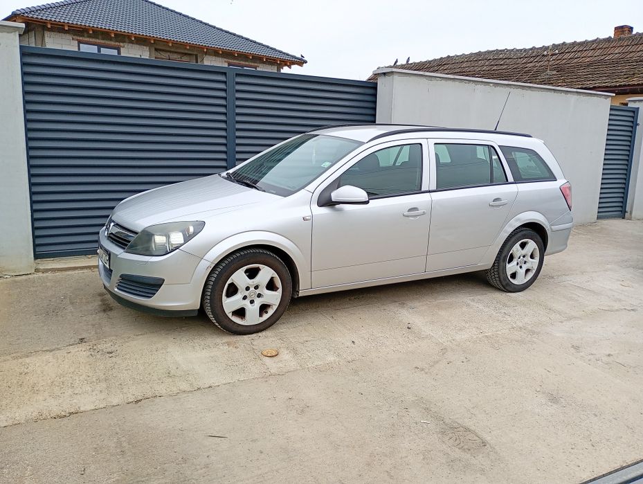 Vând Opel Astra h