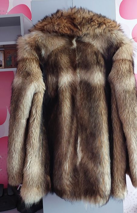 Шубка из канадского волка .Размер 46-48.