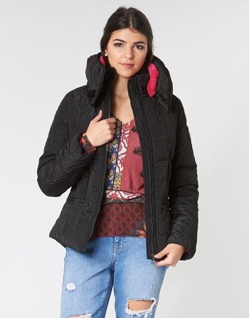 Geaca dama 42, 44  Desigual