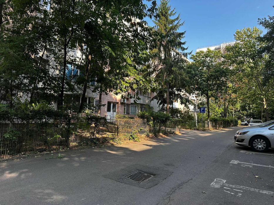 Vand apartament 2 camere