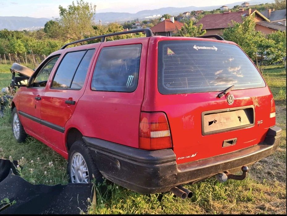 Vw golf 3 1.8 mono 90 НА ЧАСТИ