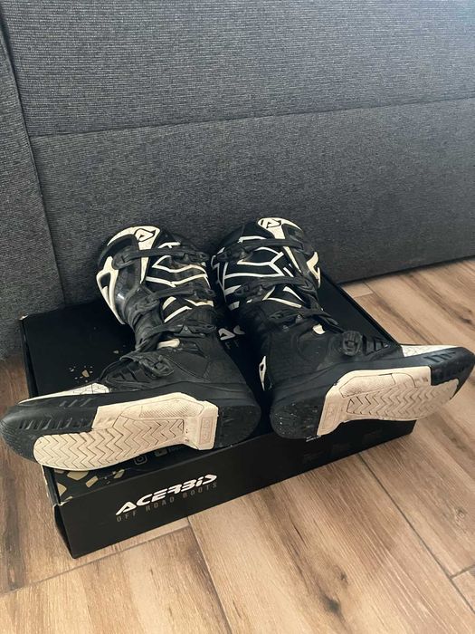 Продавам ENDURO/Off Road БОТУШИ ACERBIS размер 46, използвани