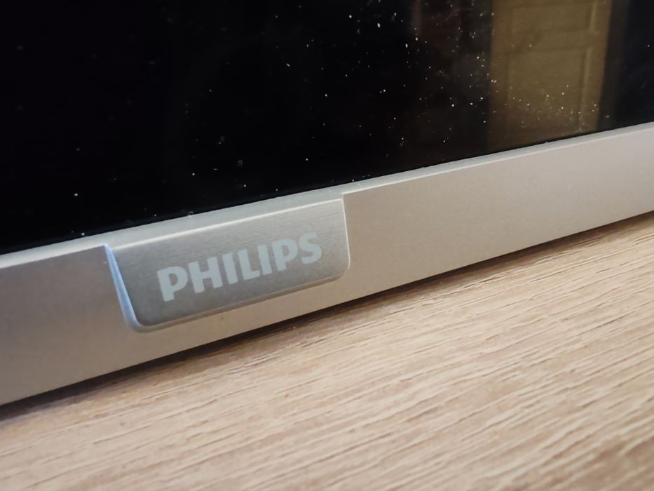 Телевизор Philips 42 инча, проблем в картината