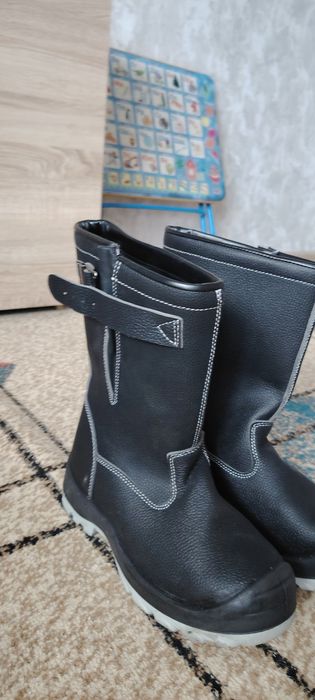 Продам керзовые сапоги