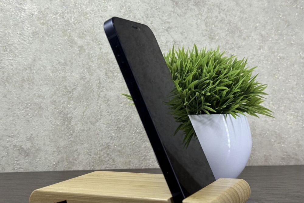 iPhone 15 Pro 256GB с гарантией