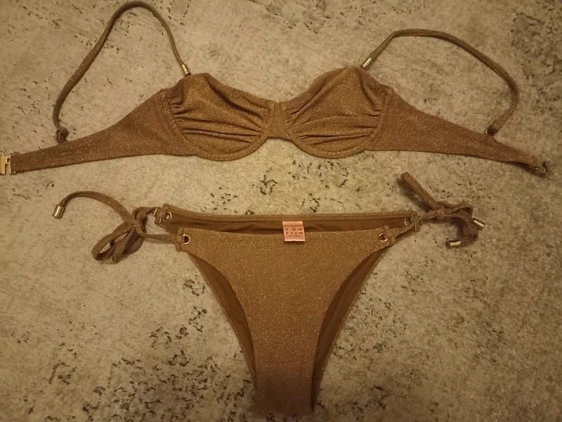 Costum baie dama auriu M