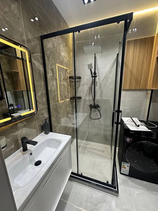 Аренда напротив гостиницы Азия