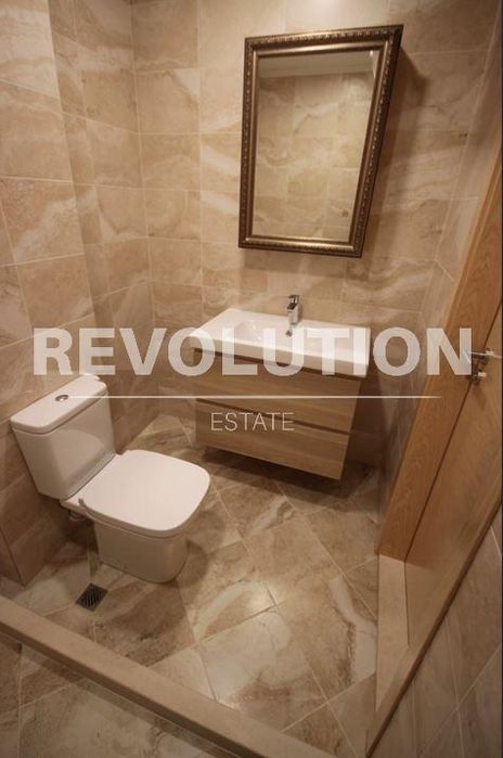 Дава се под наем Двустаен апартамент в Варна, Бриз - 55 кв.м за 675 € - Снимка #3