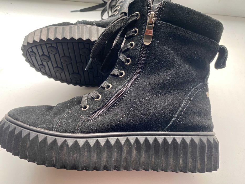 Ботинки короткие (р. 38)