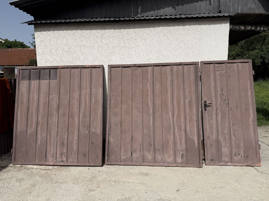 Продам металлические ворота с калиткой