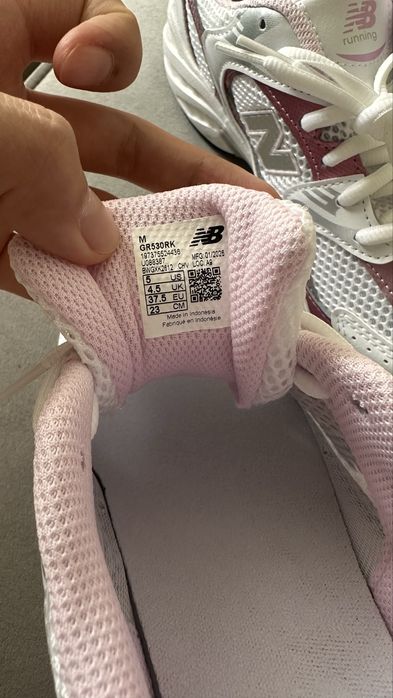 Кроссы new balance pink white