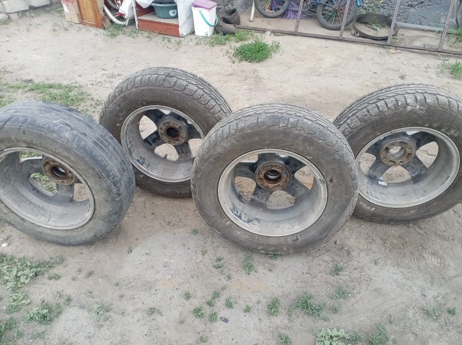 Продам автошины летние