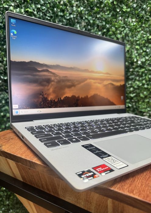 Laptop Lenovo IdeaPad 5, AMD Ryzen 5 ,16GB DDR4,512GB SSD,GPU AMD 4GB