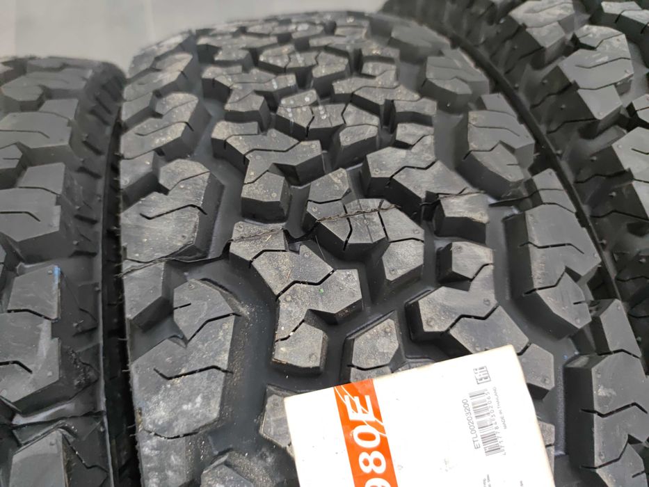 Нови Всесезонни гуми All Terrain 235 75 15 - Maxxis