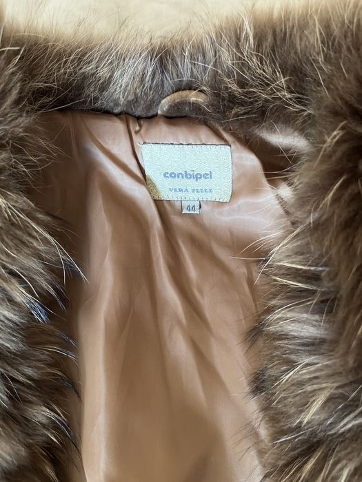 Дамско яке , естествен велур с кожа от лисици