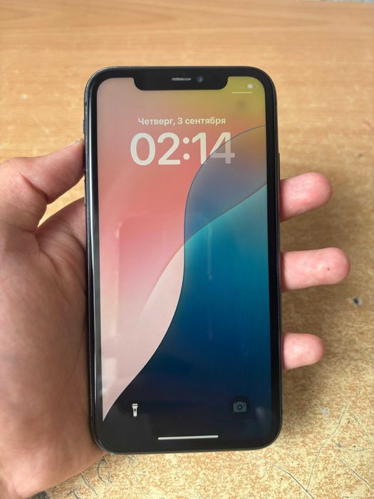 Продам айфон 11 IPhone 11