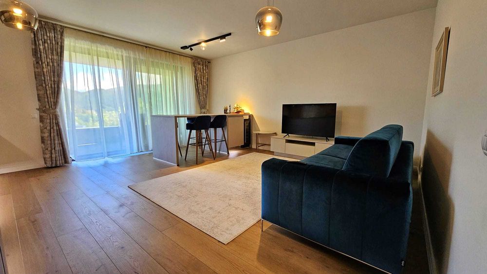 Inchiriez apartament Drumul Poienii Brasov