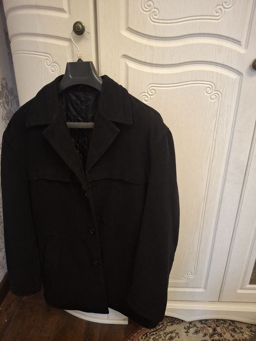 Мужское демисезонное.