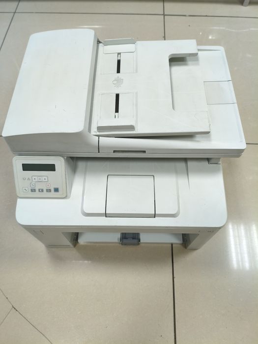 Продам принтер МФУ hp m227sdn.
